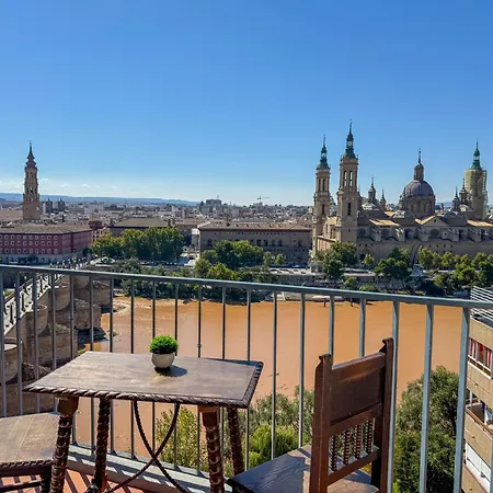 Views To El Pilar- Turistea Saragoça