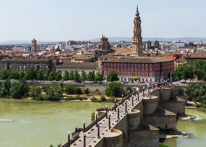 Views To El Pilar- Turistea Zaragoza