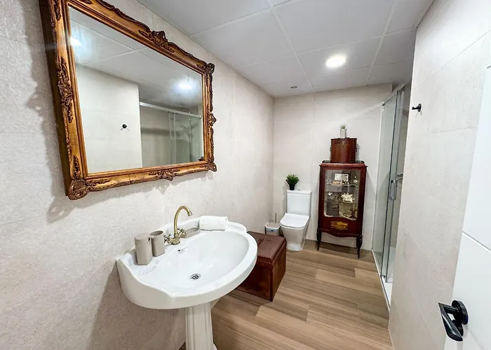 Apartamento Views To El Pilar- Turistea Zaragoza