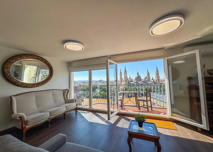 Views To El Pilar- Turistea * Saragoça